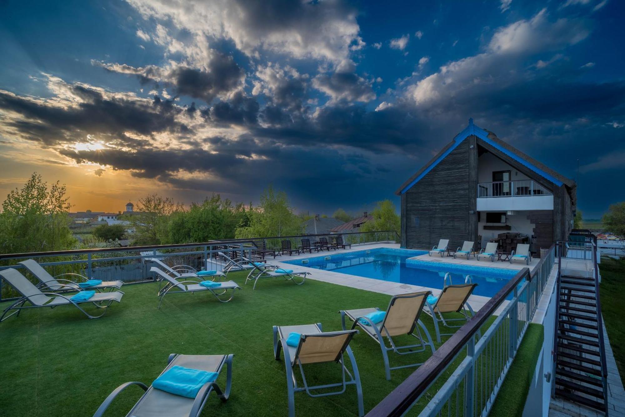 Delta Boutique & Carmen Silva Resort 크리잔 외부 사진